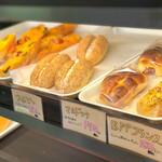 Bake Okajima - 傍晚時幾乎沒有麵包了(>_<)