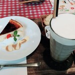 Sweets + Kitchen ARI3 - カフェラテとバスチー