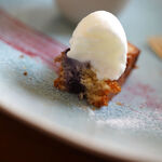 オクサリス - 【甜品（デセール）】、磅蛋糕（カトルカール）の等類（たぐひ）＋雪葩（ソルベ）、斷面（きりくち）