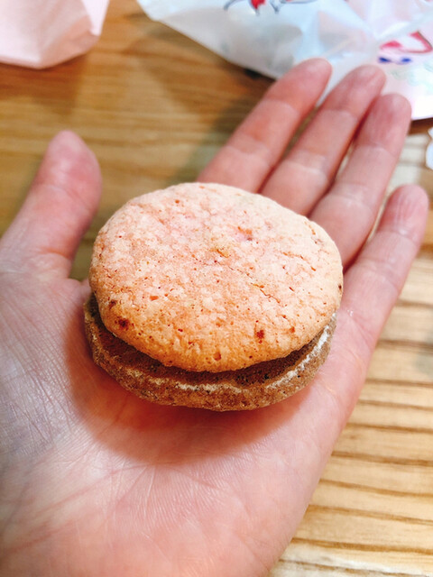 苺のラング ド シャ ショコラをいただきました By むっちゃん ー アンテノール 阪神梅田本店 大阪梅田 阪神 ケーキ 食べログ