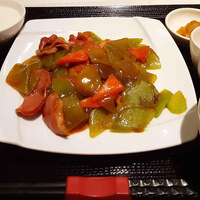 御膳房 六本木店 - 「鴨肉と季節野菜の炒め」