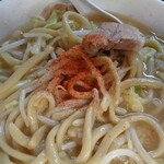 ラーメン二郎 - 一味で刺激を～