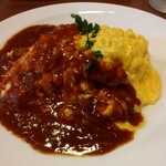 雪詩慕雲 - オムライスデミグラスソース。