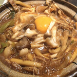 玉丁本店 - きのこ入り味噌煮込みうどん