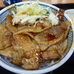 Yoshinoya - 豚丼　380円