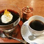 COFFEE HALL くぐつ草 - ブレンド570円ｗ　コーヒーゼリー850円ｗ