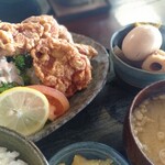 Meshidokoro Inakaya Daichi - 若鶏の唐揚げ定食