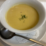 ステーキハウス スエ - ポタージュスープ