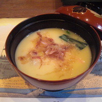 祇園 みずおか - 御雑煮。勿論、白味噌仕立て。