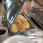 Big Island Breakfast at Water's Edge - パンケーキ