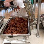 Big Island Breakfast at Water's Edge - カリカリベーコンは永遠に食べ続けられる