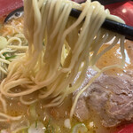 エビ豚骨拉麺 春樹 - 