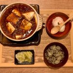 肉汁餃子のダンダダン - 麻婆定食 ¥813