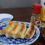 朝めし酒場 ナニコレ食堂 - 焼き餃子