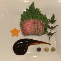 ビフテキのカワムラ 神戸本店 - 特選黒毛和牛の炙り醤油ジュレ仕立て