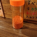 らーめんふぁんくらぶ 歴史を刻め - 卓上の調味料はこれだけ。