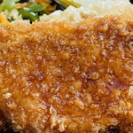 ほっともっと - ～おかか香る～しゃけ塩焼き弁当@530円(税込)の白身魚フライ