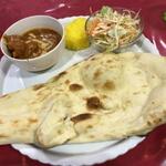 Pakistani Restaurant SANA - Delicious Naan