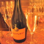 クラウンカフェ - 乾杯のスパークリングワイン