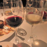 クラウンカフェ - 赤、白の８０種ワイン飲み放題