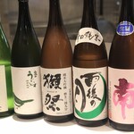 Horumon Kushiyaki Marutaka - 日本酒も常時10種類以上