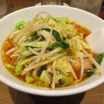 Gyouzato Aburi Kokekokko - 野菜たっぷりタン麺＠950円(税込み)