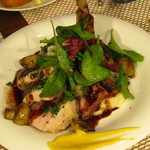 ビストロ ダイア - 骨付き豚肉の低温ロースト