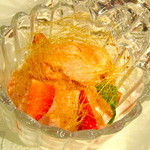 ビストロ ダイア - 本物のイチゴのアイスクリーム