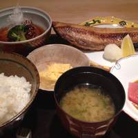 帰燕 - ランチは日替わり和定食のみ(一例)
