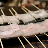 囲炉裏料理 うな革 和なり - 一色産活うなぎ　～三河淡水の鰻咲(まんさく)～