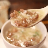 白碗竹快樓 祇園店 - 牛肉のスープ