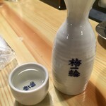 Idumiya - 日本酒「梅一輪」1合。371円也。