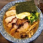 らーめん森や。 - カリフリちゃーしゅーめん(5枚、細麺、味噌)