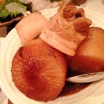 善屋  - 豚肉と大根の煮物