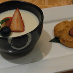 周中菜房 白金亭 - デザート盛り合わせ