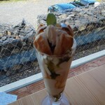 晴ル家 - モナペッコソフトパフェ