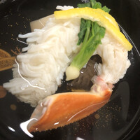日本料理 久丹 - 舞鶴直送のズワイガニ、冬菇と海老芋添え