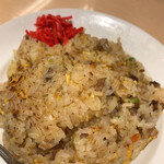 やす - ここの紅しょうがは某牛丼屋さんのようにピンクではなくガッツリしょっぱくて大好き!!