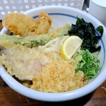 トウキョウライトブルー ホンゴウスリー - きまぐれL.B.うどん（並）