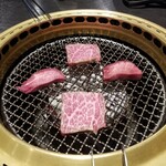 焼肉 ITADORI - 