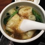 龍祥軒 - ワンタンスープ