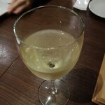 Nikubaru Goto - 白グラス