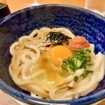 Udon Tanasuke - 明太釜玉　出汁醤油いらないくらい。卵の味が濃く感じました。こちらは釜揚げがおいしいのかな？