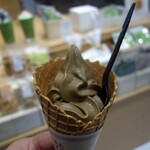 ナナズ グリーン ティー - ほうじ茶ソフトクリーム432円