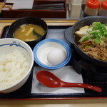 Matsuya - お肉どっさり肉増し牛鍋膳730円