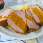 レストランばーく - ハムカツ定食4枚(アップ)