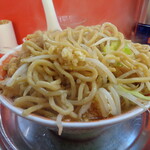 麺でる - この量がワクワクする！