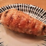 焼とり 熟成魚 木崎 - つくね。塩焼きです。つなぎは無しとのことです。