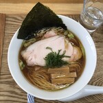 麺匠 独眼流 - 醤油らぁ麺 1,000円