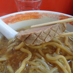 麺でる - 厚みも程良い